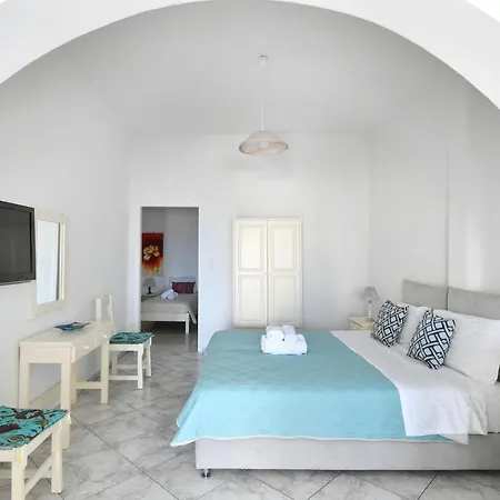 נאוסה White Rooms Paros מראה חיצוני תמונה