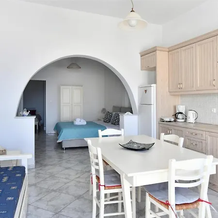 נאוסה White Rooms Paros מראה חיצוני תמונה