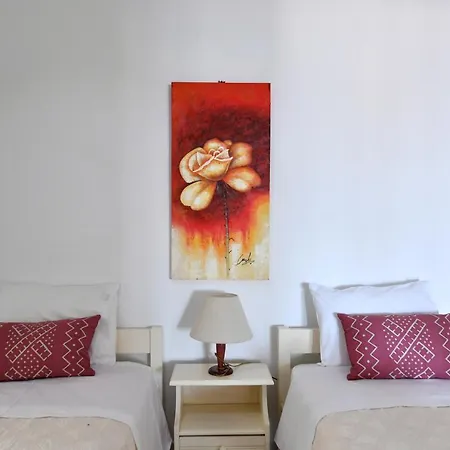 נאוסה White Rooms Paros מראה חיצוני תמונה