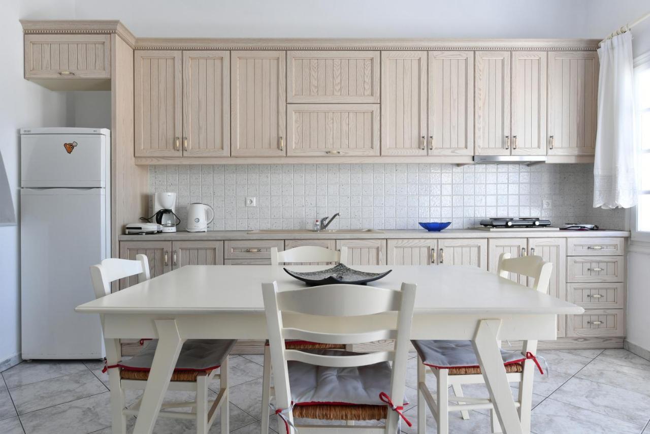 White Paros *